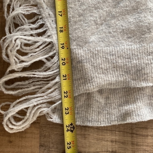 One grey day wool blend shredded back sweater sz XS - Picture 8 of 9